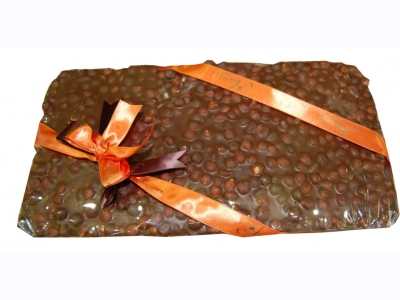 Block milk chocolate with  Almonds [17244]